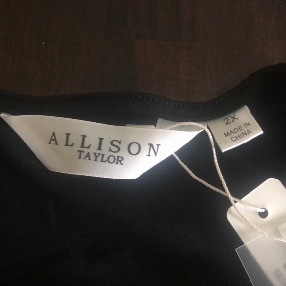 Women’s blouse, size 2X - Picture 8 of 9